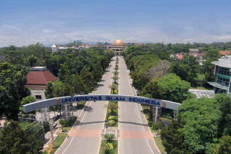 Fasilitas dan Pelayanan Rekayasa Tekstil UII